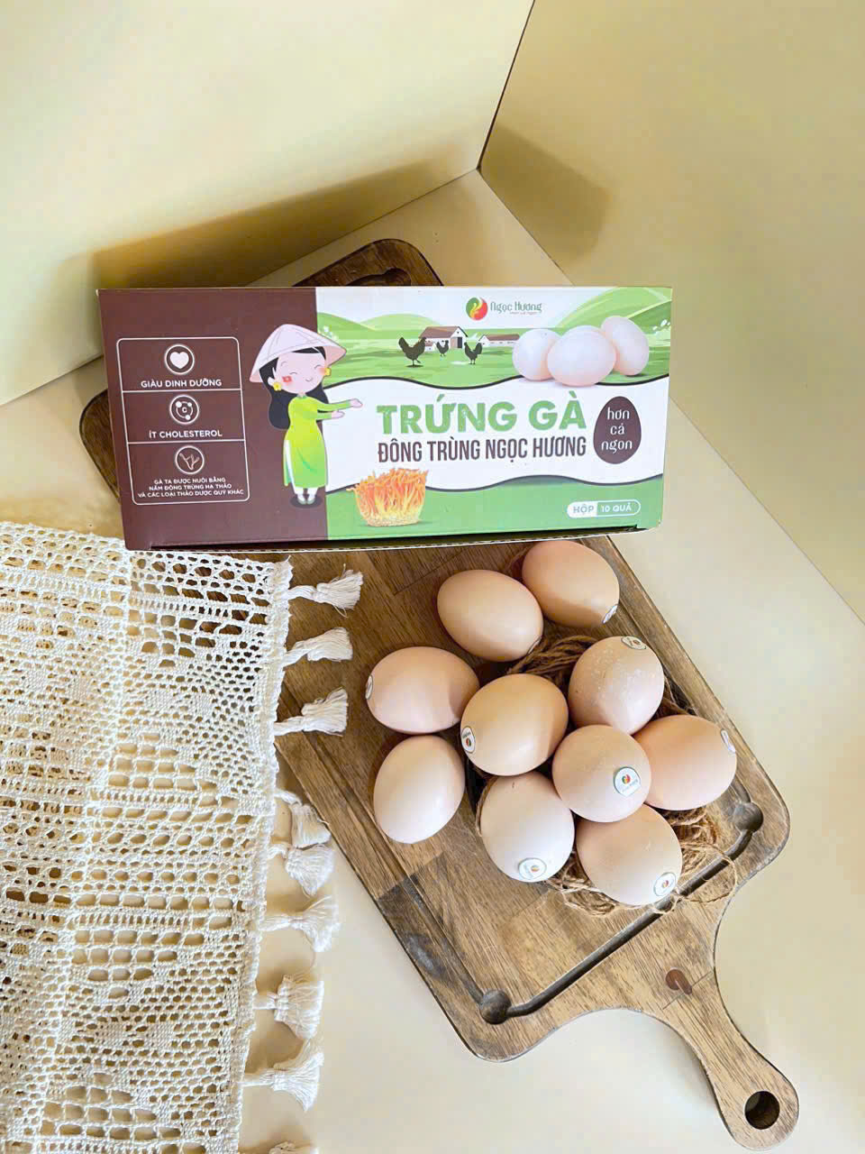 Trứng gà Đông trùng Ngọc Hương