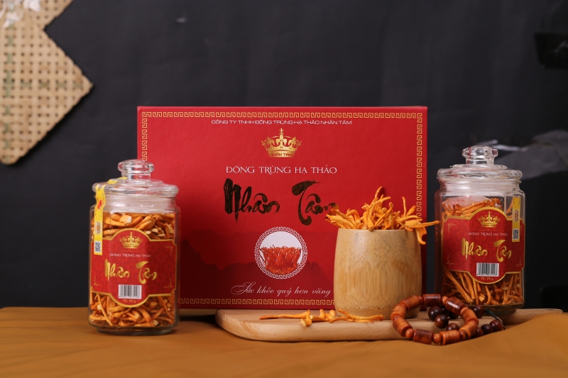 ĐÔNG TRÙNG HẠ THẢO SẤY KHÔ – 50 Gram