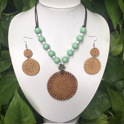 Bộ nữ trang mây đan kết hạt cườm