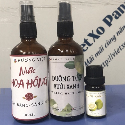 Nước hoa hồng