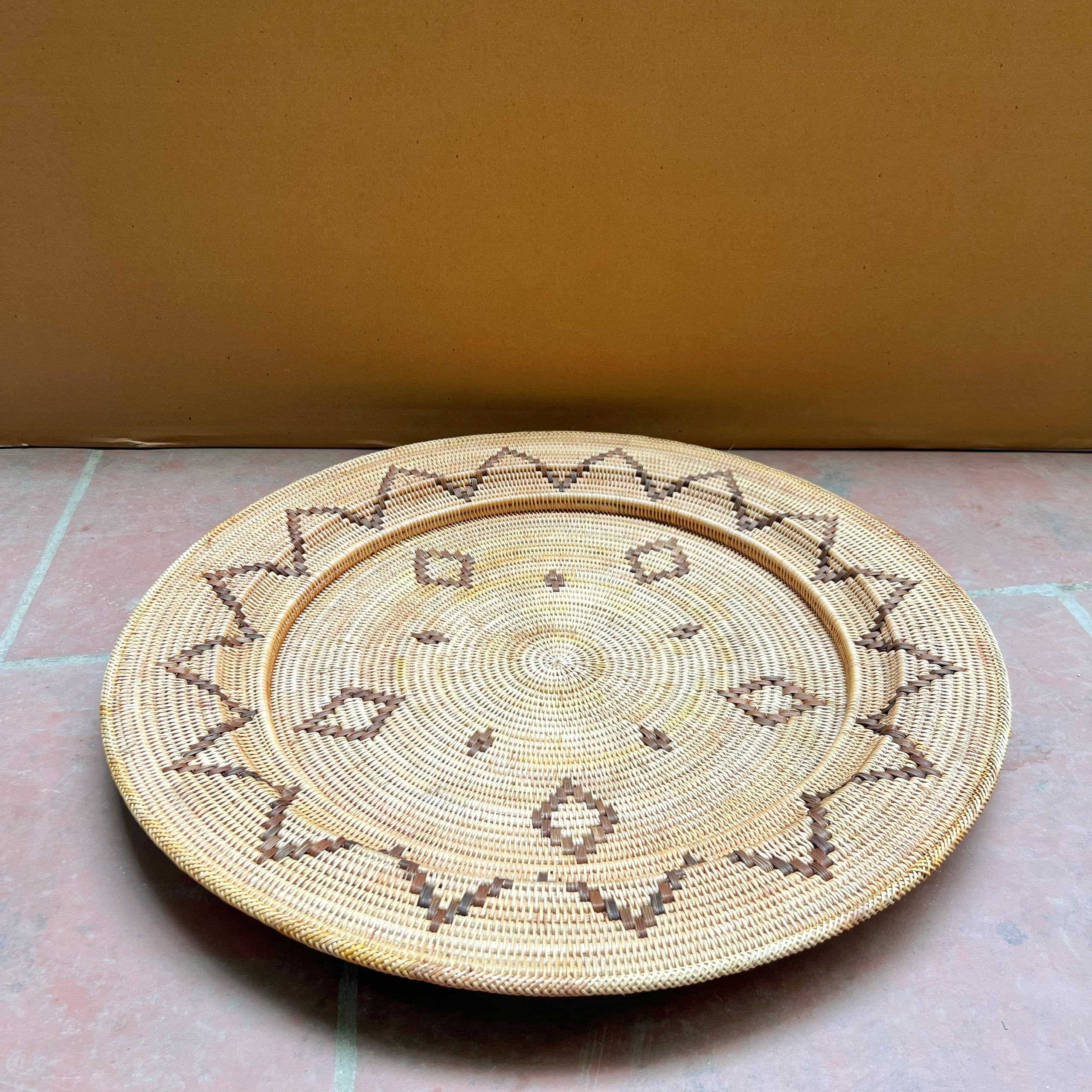 Mâm Sâu Mây Guột