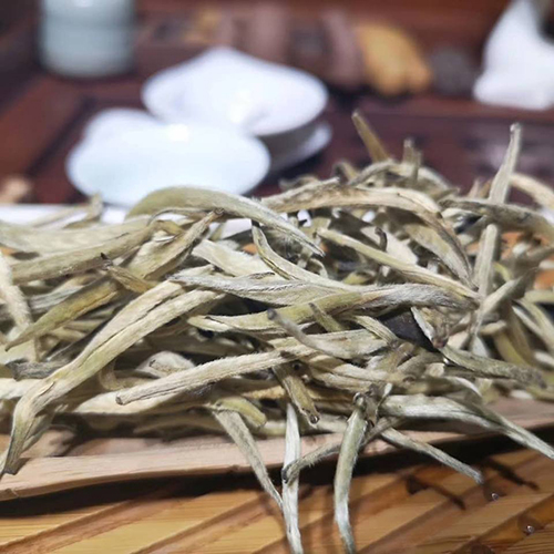 Trà bạch long